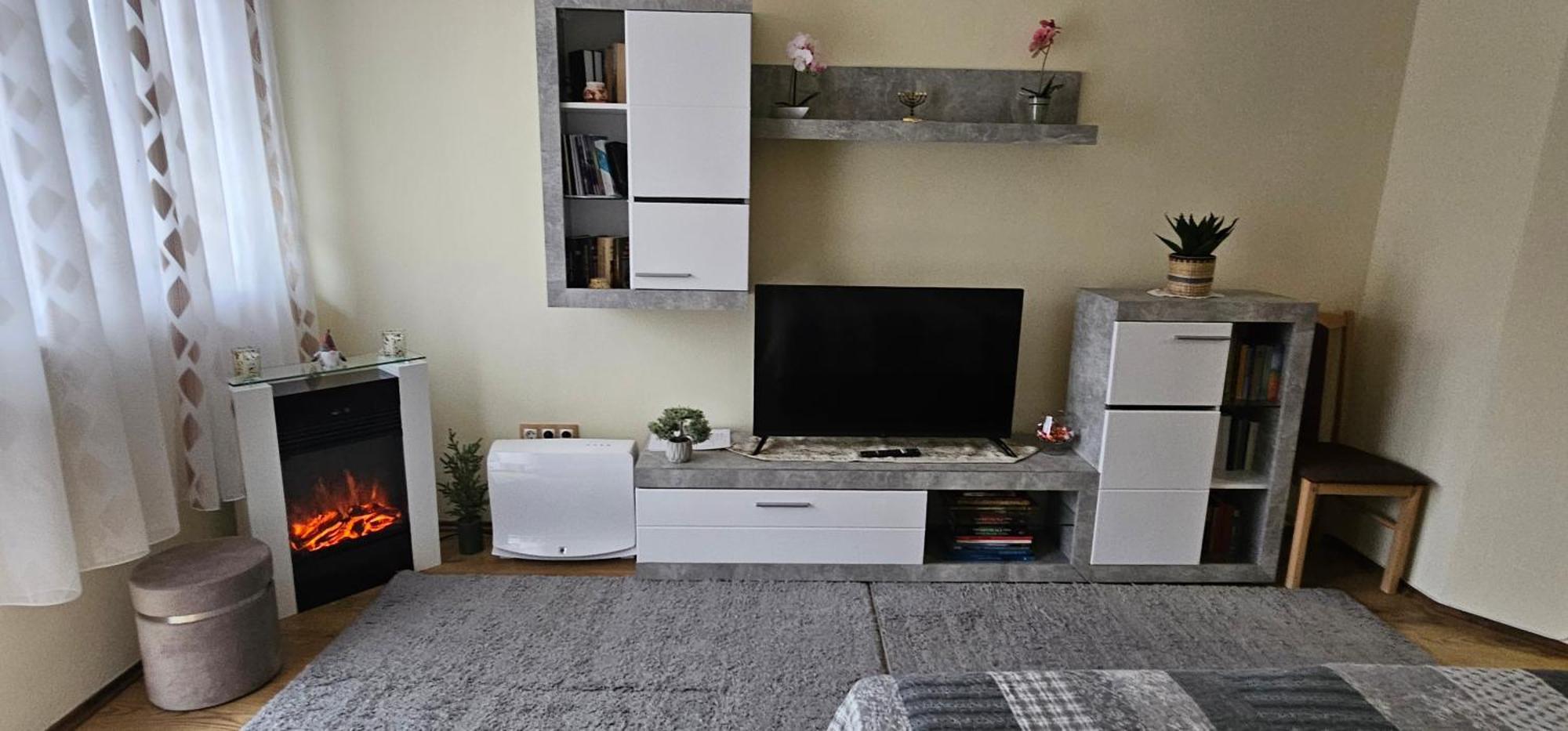 Anna Gyöngye Apartman Debrecen Exteriör bild