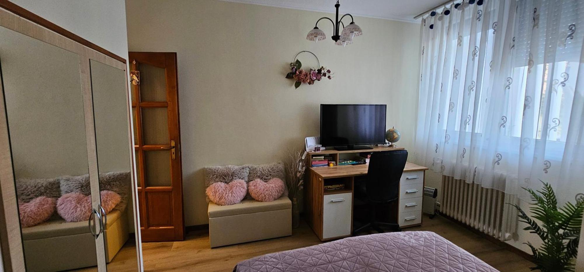 Anna Gyöngye Apartman Debrecen Exteriör bild